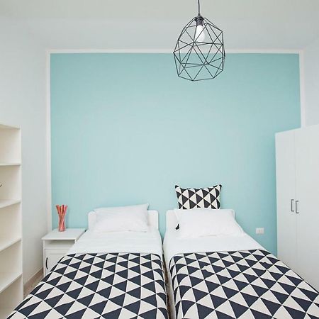 Ponte Tiberio Apartment Rimini Buitenkant foto