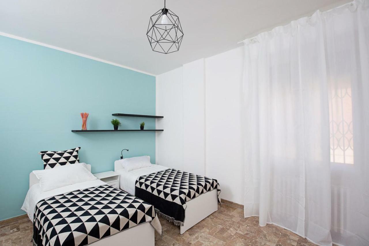 Ponte Tiberio Apartment Rimini Buitenkant foto