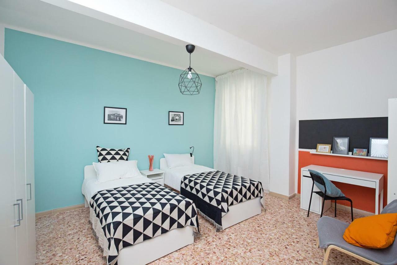 Ponte Tiberio Apartment Rimini Buitenkant foto