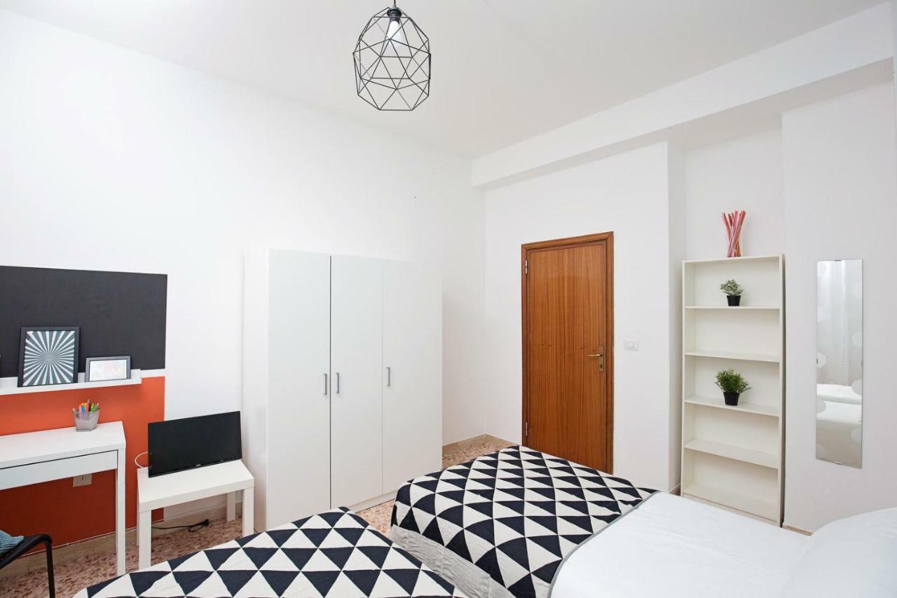 Ponte Tiberio Apartment Rimini Buitenkant foto